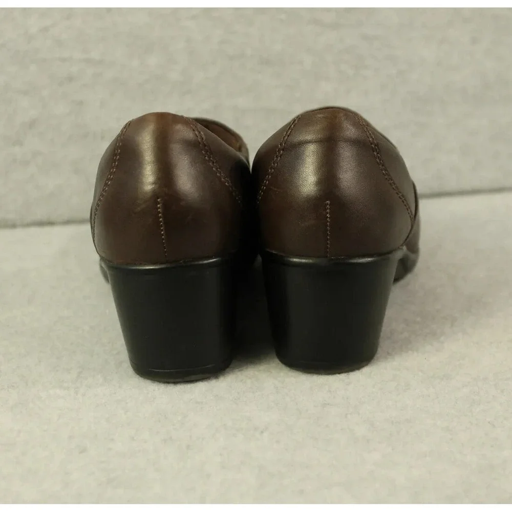 Clarks Bendables Brown Leather Zip up‎ Block Heel Ankle Boots Bootie Size 8.5